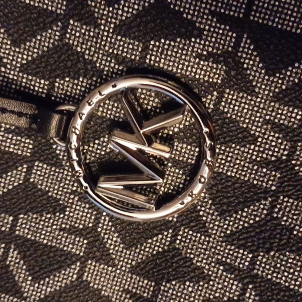 Michael Kors Black and Silver Tote Bag - Picture 2 of 11